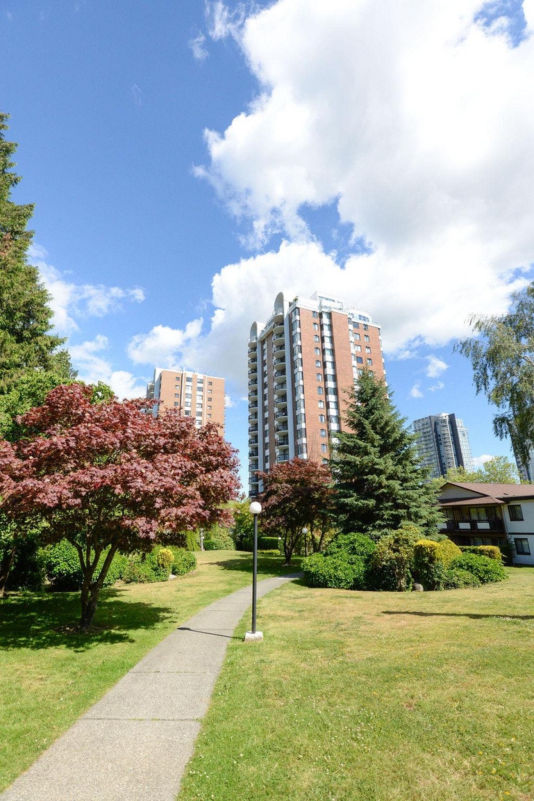 621 West 57th Avenue, Vancouver, BC, V6P 1R8 - 5