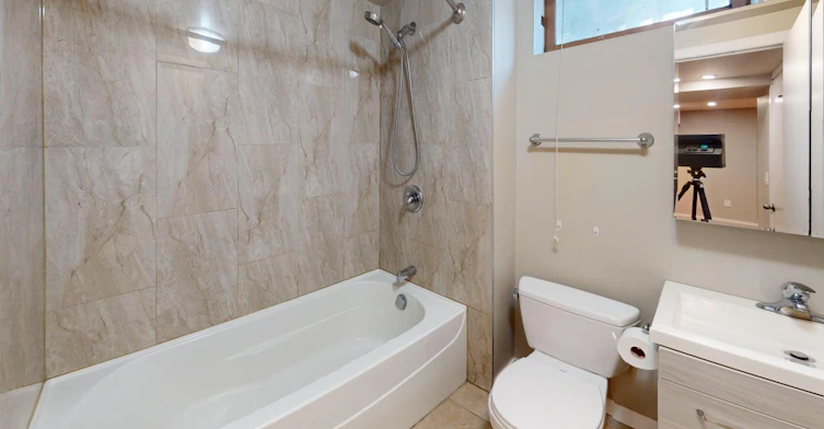 316 60 Street Southeast, Calgary, AB, T2A 7X7 - 9