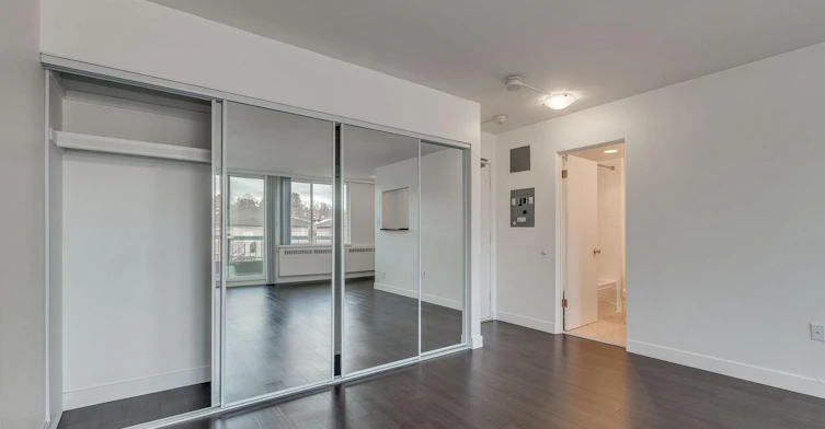 695 Southeast Marine Drive, Vancouver, BC, V5X 2T6 - 11