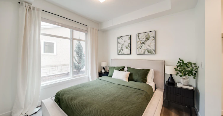 103-10015 113 Street, Edmonton, AB, T5K 1N8 - 8