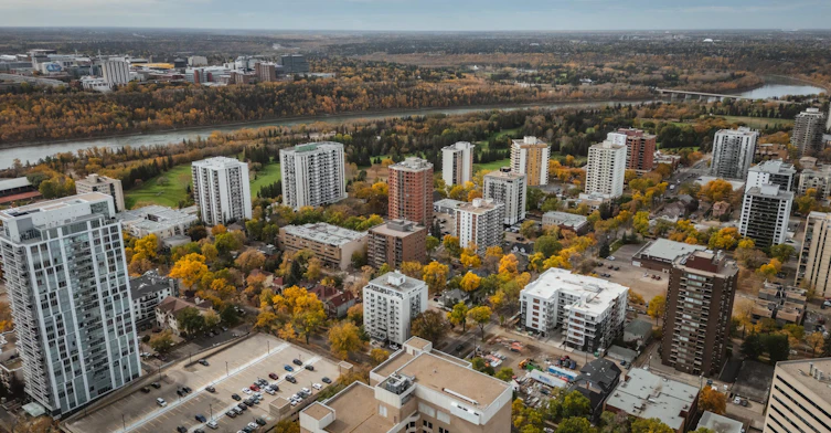 511-10015 113 Street, Edmonton, AB, T5K 1N8 - 18