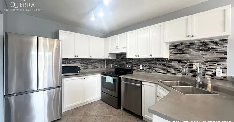 53-53 Phair Crescent, London, ON, N5Z 5B5 - 2