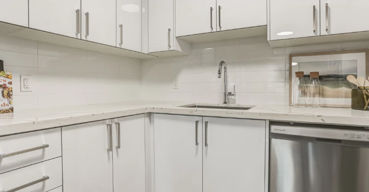11-6515 Glen Erin Drive, Mississauga, ON, L5N 8P9 - 10