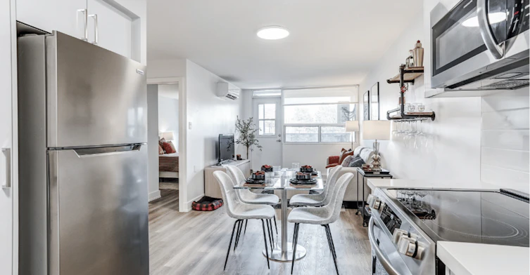 6-6515 Glen Erin Drive, Mississauga, ON, L5N 8P9 - 4