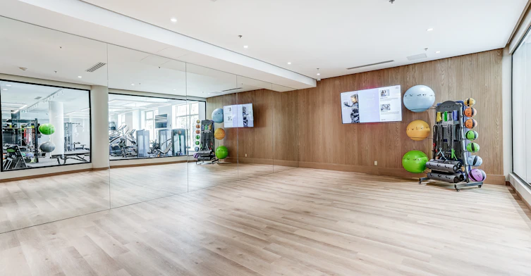 6515 Glen Erin Drive, Mississauga, ON, L5N 8P9 - 23