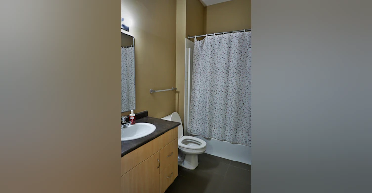 11024 82 Avenue Northwest, Edmonton, AB, T6G 0T2 - 7