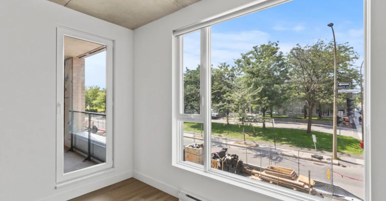 2198 De Maisonneuve Boulevard Est, Montréal, QC, H2K 0G5 - 40