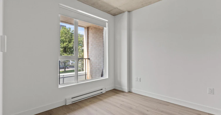 2198 De Maisonneuve Boulevard Est, Montréal, QC, H2K 0G5 - 32