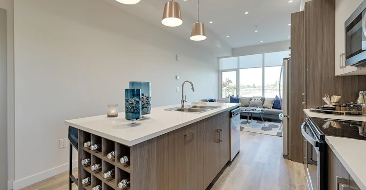 2610 109 Street Northwest, Edmonton, AB, T6J 5L7 - 6