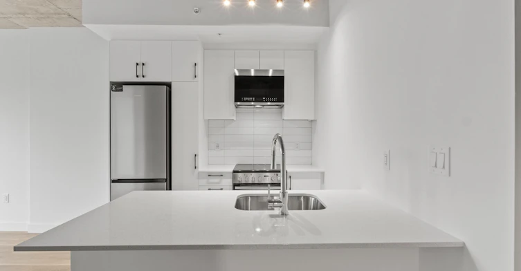 4988 De La Savane Place, Montréal, QC, H4P 1Z6 - 9
