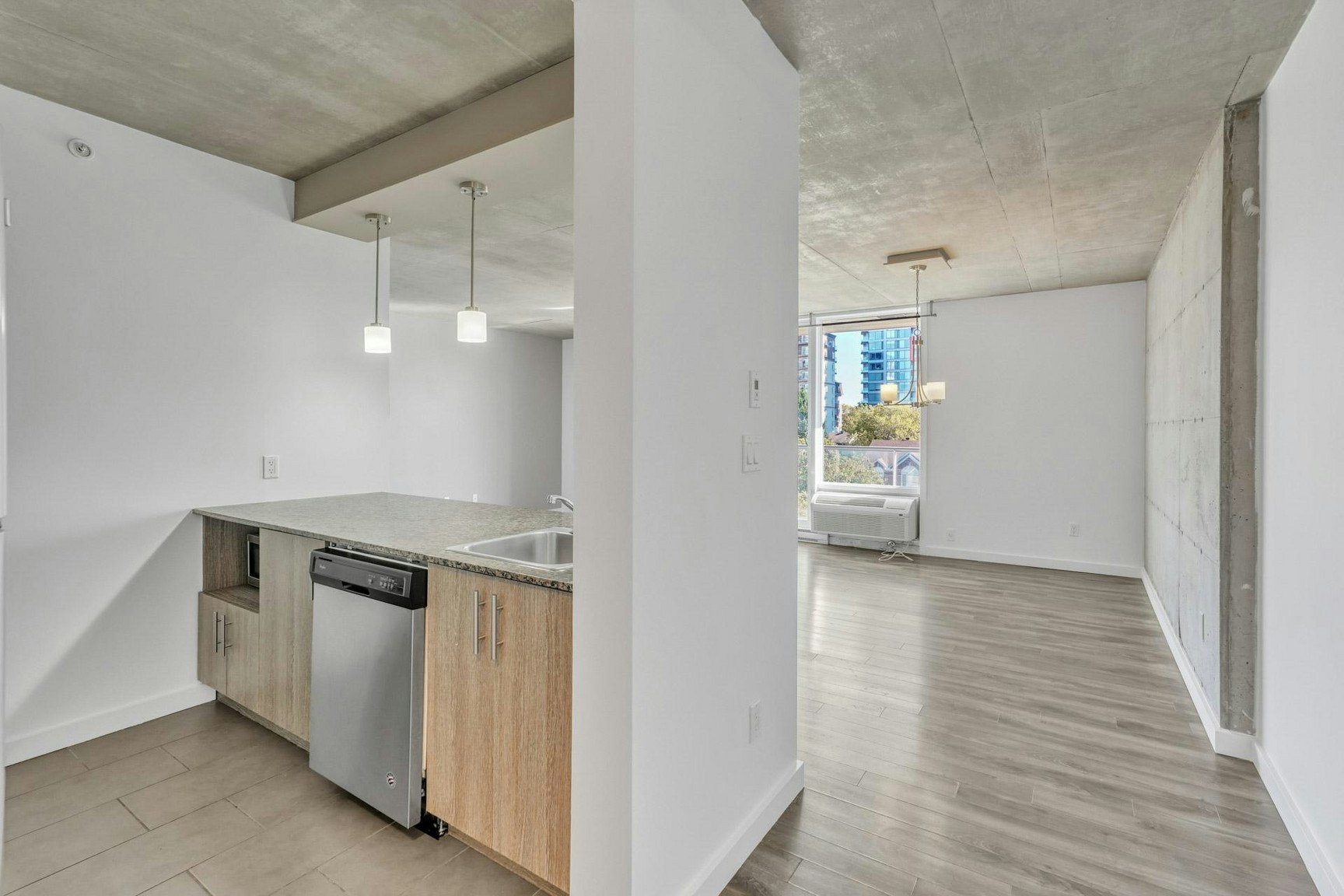 403-260 Maisonneuve Boulevard, Gatineau, QC, J8X 3N8 - 3