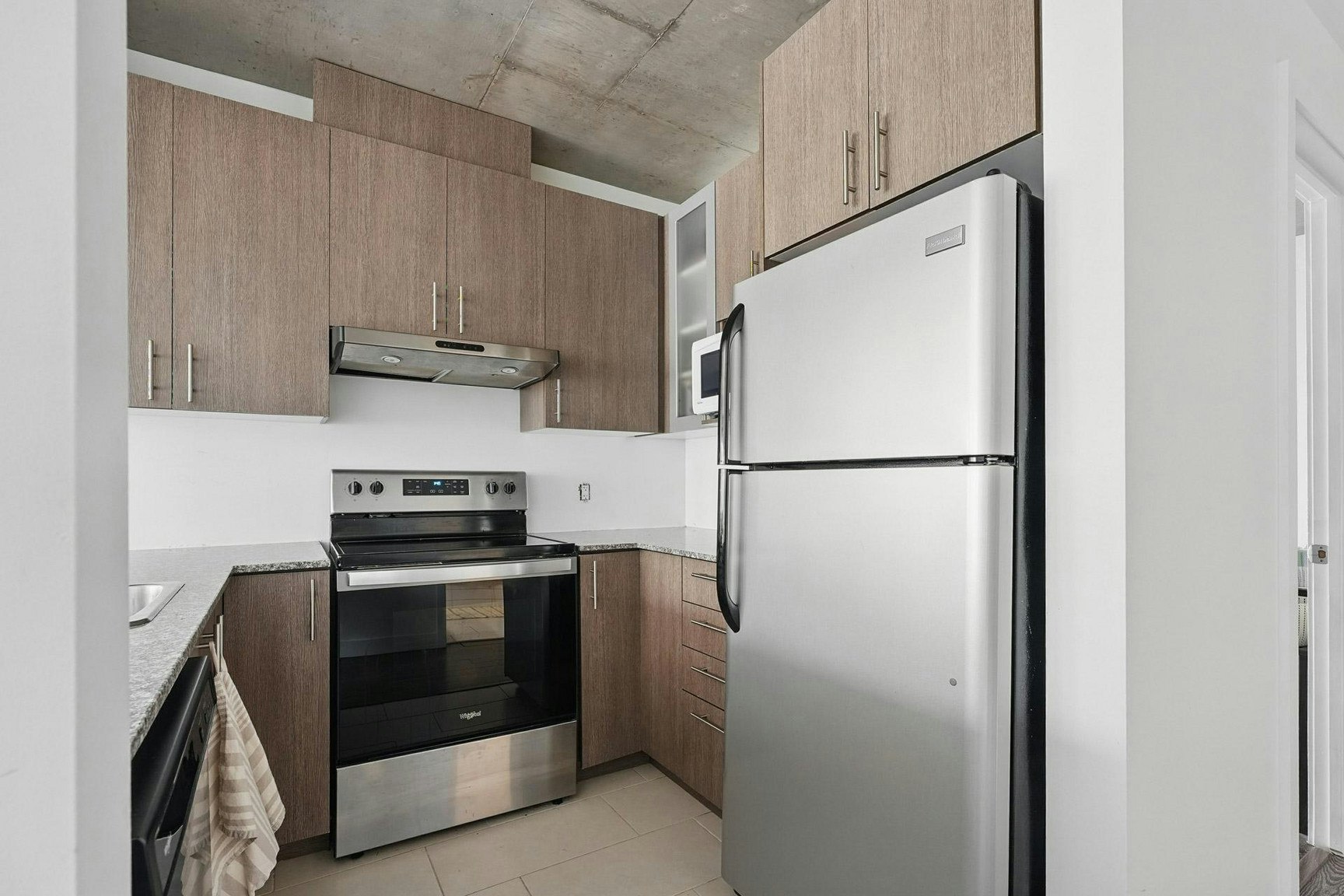 403-260 Maisonneuve Boulevard, Gatineau, QC, J8X 3N8 - 2