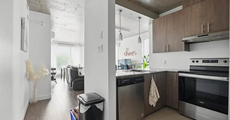 403-260 Maisonneuve Boulevard, Gatineau, QC, J8X 3N8 - 3