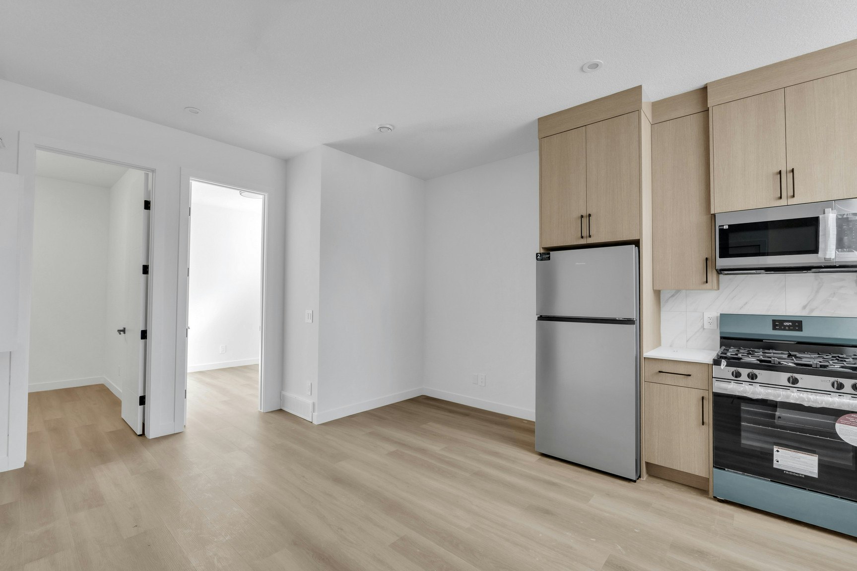 25  Avenue SW, Calgary, AB, T3E 2A6 - 7