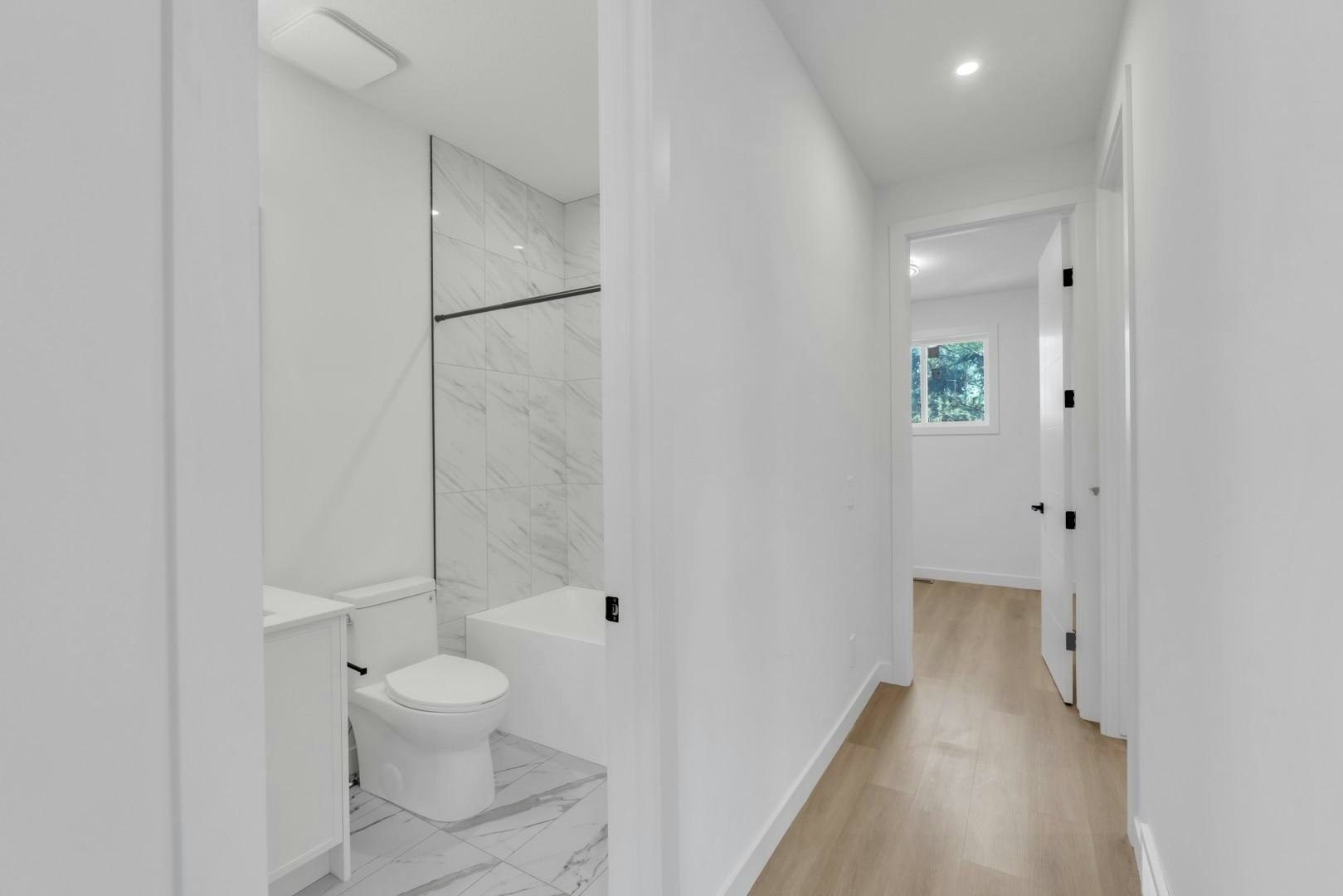 2708 25 Avenue Southwest, Calgary, AB, T3E 2A6 - 17