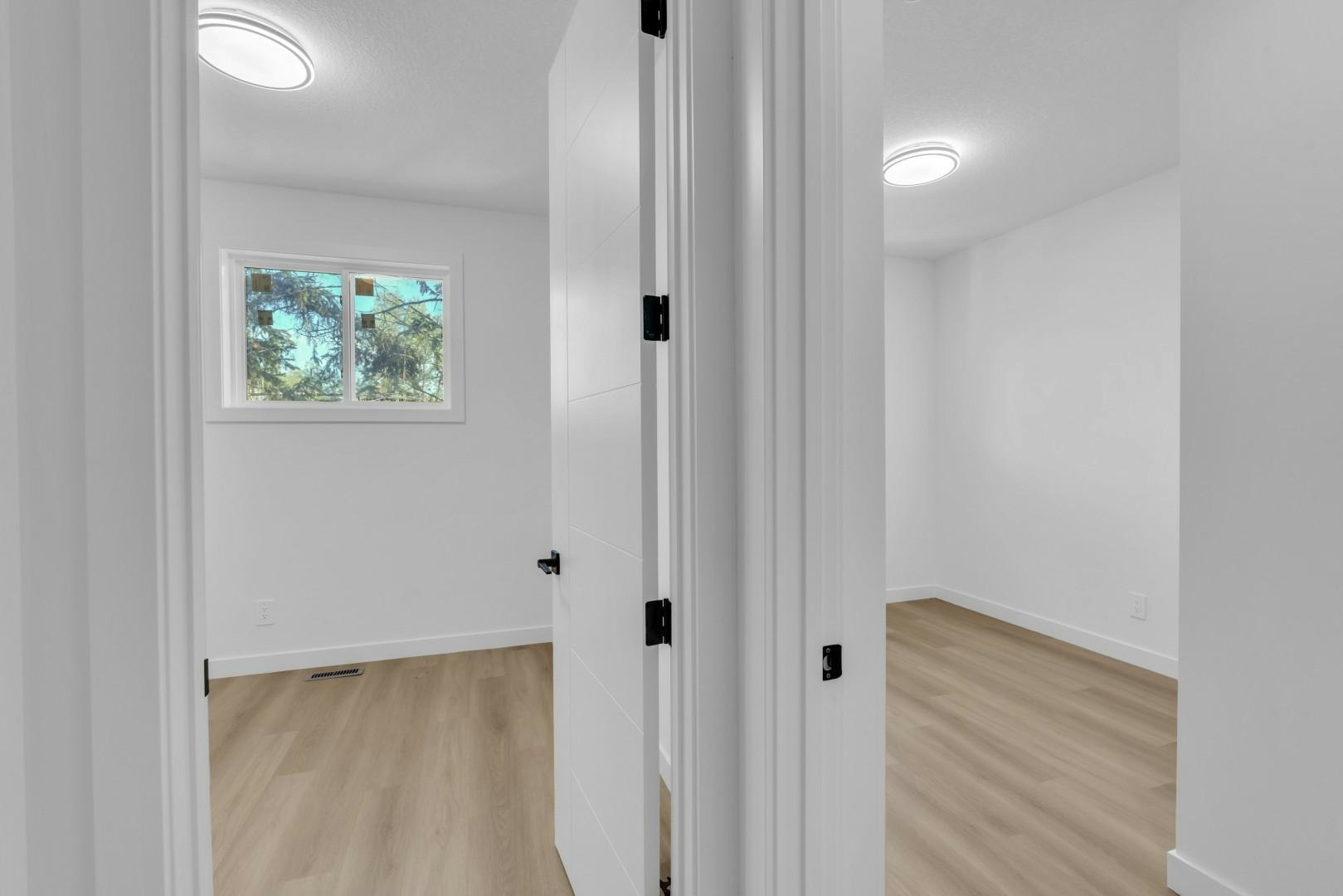 2708 25 Avenue Southwest, Calgary, AB, T3E 2A6 - 28