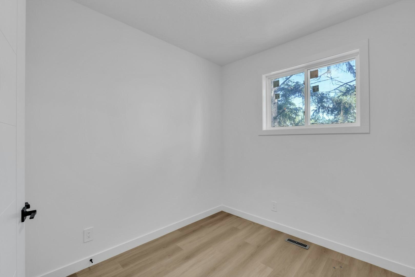 2708 25 Avenue Southwest, Calgary, AB, T3E 2A6 - 29