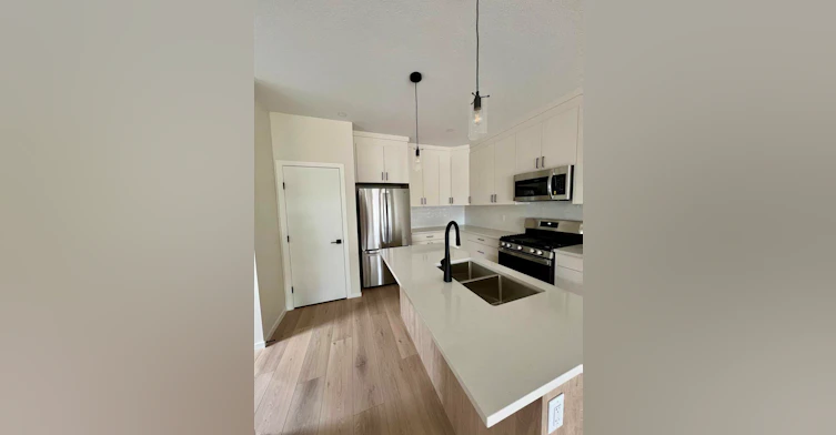 1-10463 159 Street Northwest, Edmonton, AB, T5P 3A8 - 5