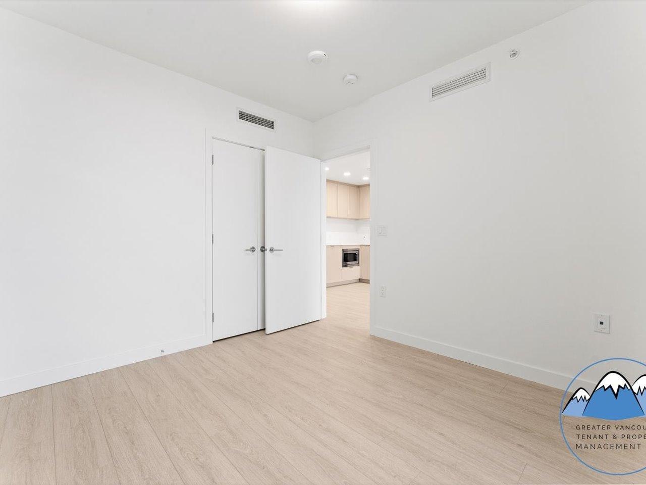 1101-13675 107a Avenue, Surrey, BC, V3T 2H2 - 8