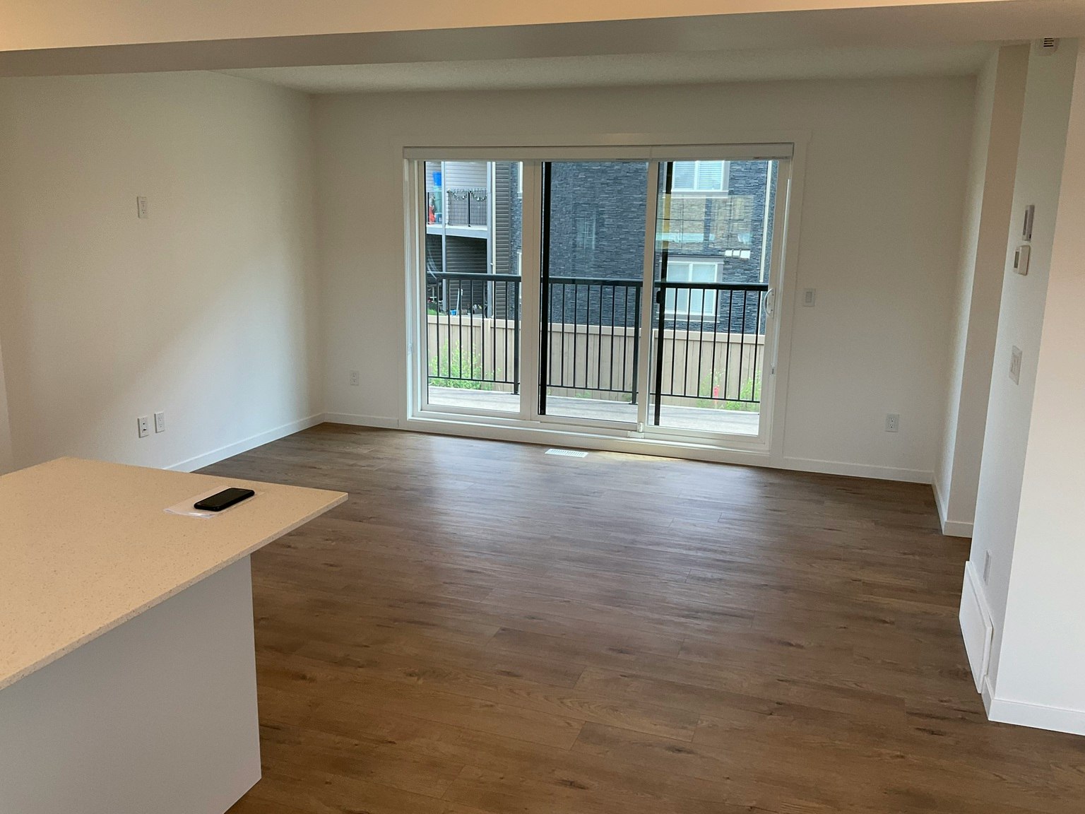 525 Secord Boulevard, Edmonton, AB, T5T 7V3 - 8