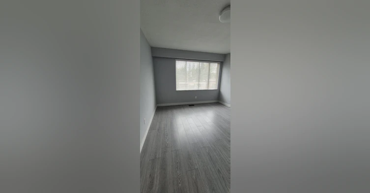 6674 Hastings Street, Burnaby, BC, V5B 1S3 - 2