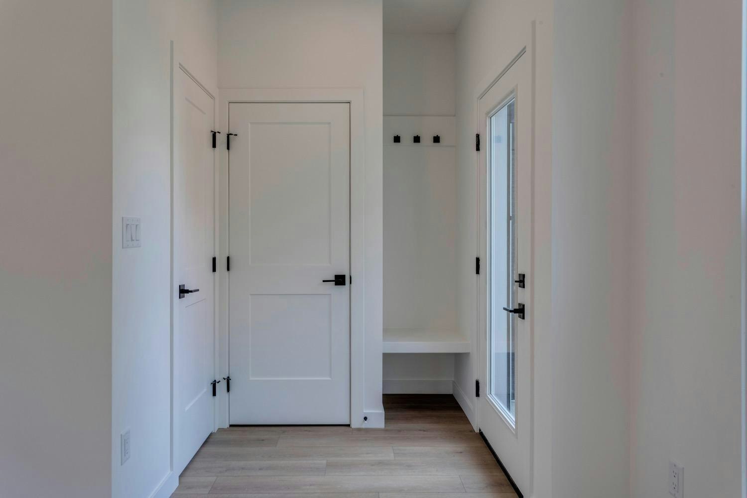 12321 120 Avenue Northwest, Edmonton, AB, T5L 0M8 - 20