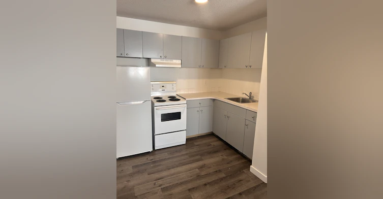 727 5th Avenue North, Saskatoon, SK, S7K 2R6 - 4