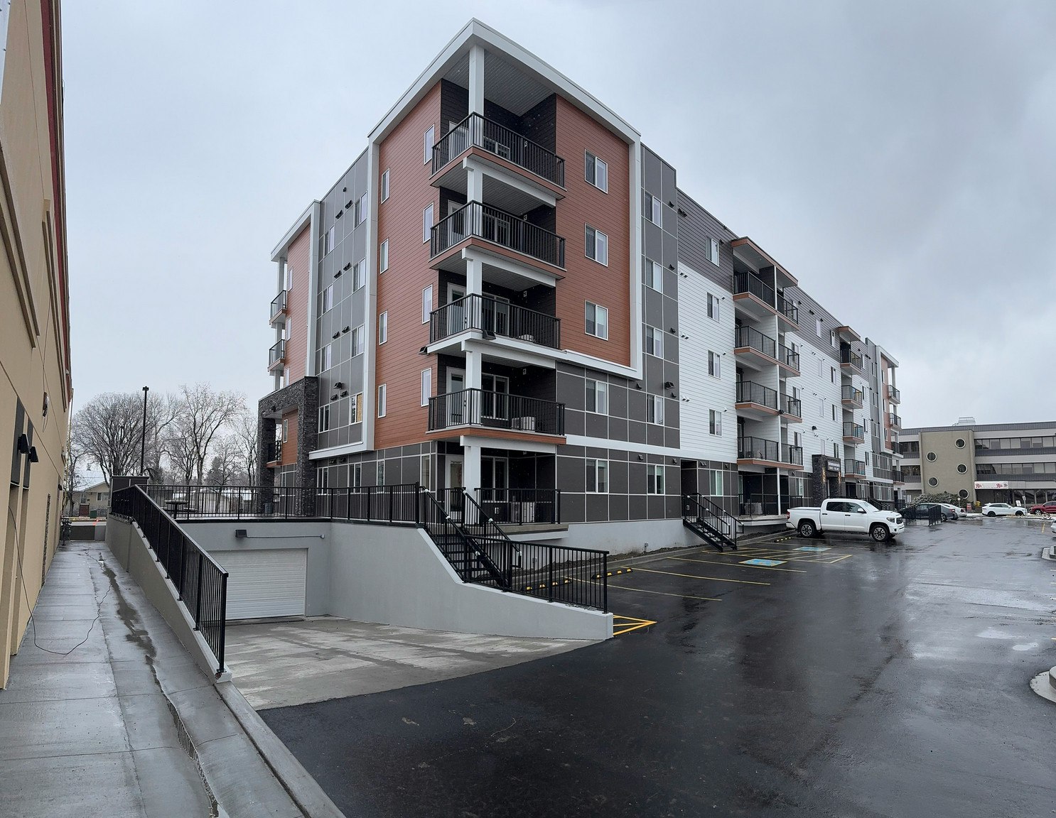 303-10461 99 Avenue, Fort Saskatchewan, AB, T8L 2E2 - 3