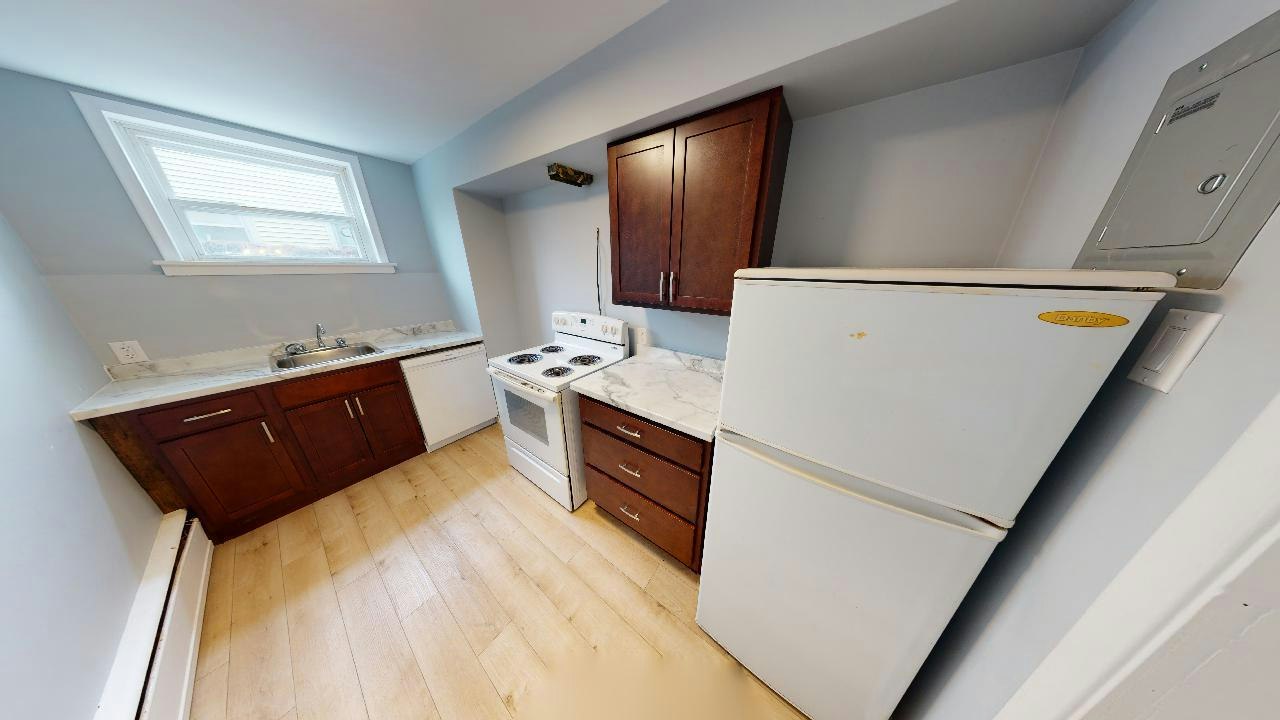 3-3536 Connaught Avenue, Halifax, NS, B3L 3B6 - 2