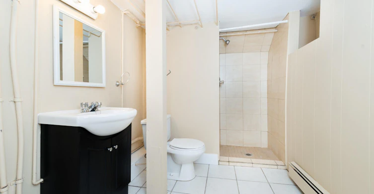 1-5706 South Street, Halifax, NS, B3H 1S4 - 5