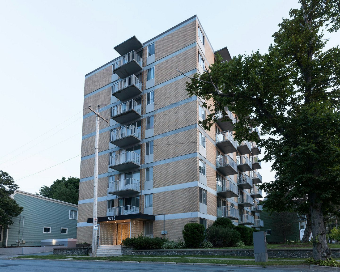 103-5713 Victoria Road, Halifax, NS, B3H 2Y3