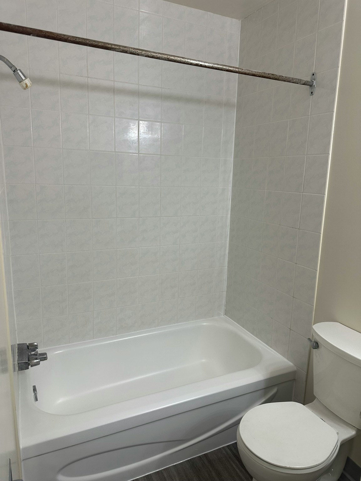 9730 Bellamy Hill Road Northwest, Edmonton, AB, T5K 0X7 - 10