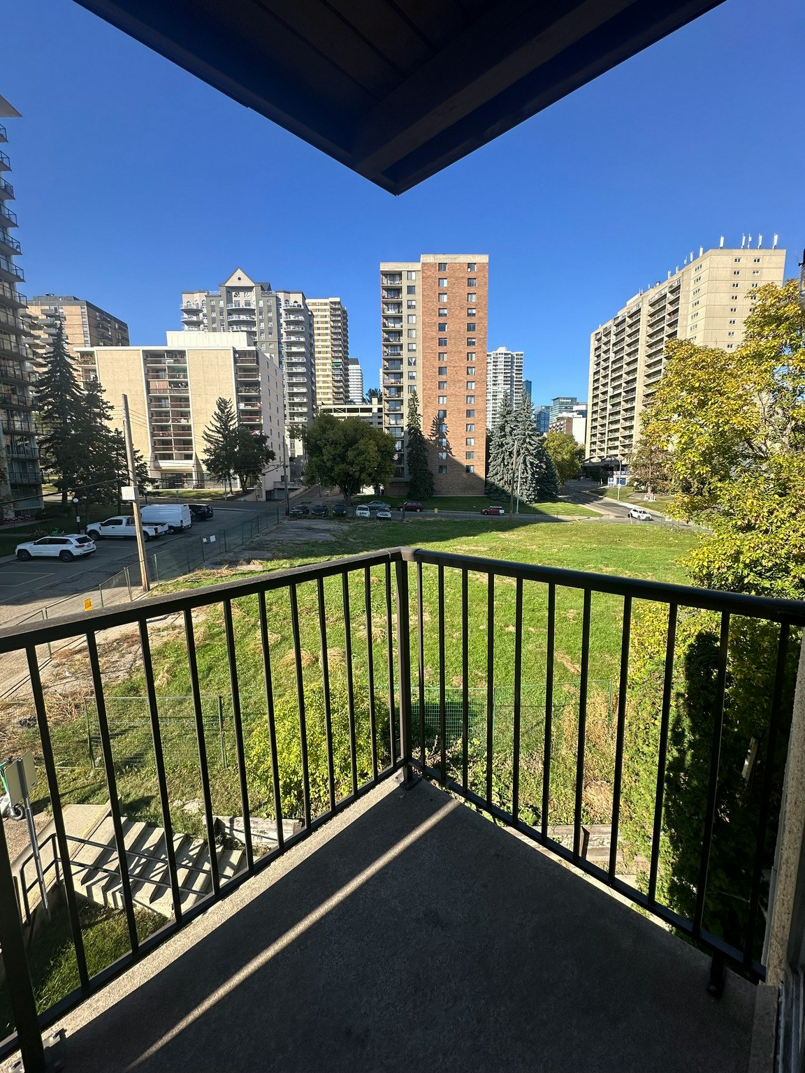 9730 Bellamy Hill Road Northwest, Edmonton, AB, T5K 0X7 - 14
