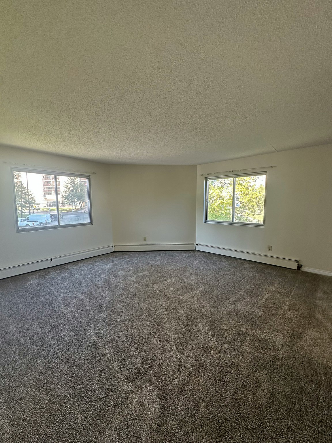 9730 Bellamy Hill Road Northwest, Edmonton, AB, T5K 0X7 - 6