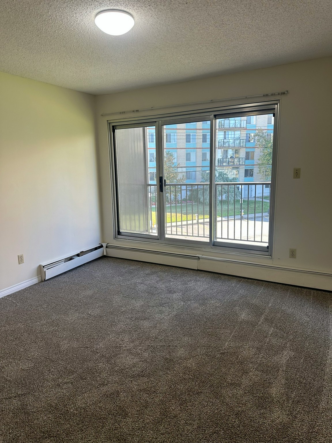 9730 Bellamy Hill Road Northwest, Edmonton, AB, T5K 0X7 - 12