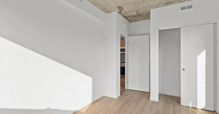 5630 De Marseille Rue, Montréal, QC, H1N 1J5 - 15