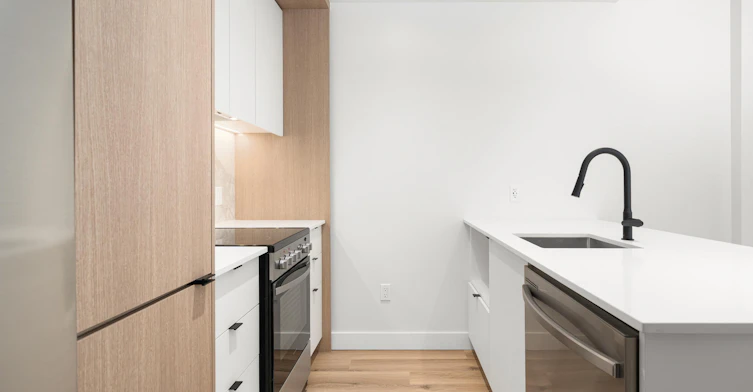 312-2800 Thimens Boulevard, Montréal, QC, H4R 2H1 - 4