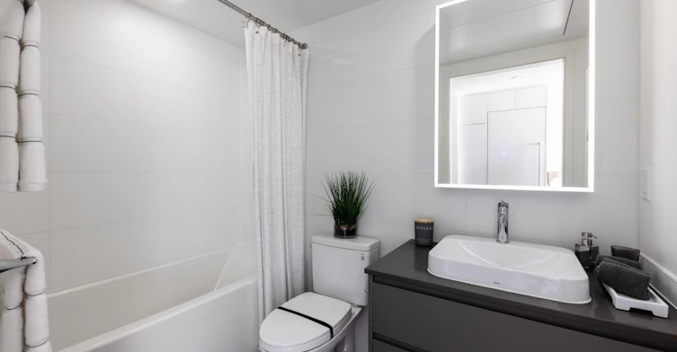 509-1717 Lorne Street, Vancouver, BC, V5T 0L7 - 12