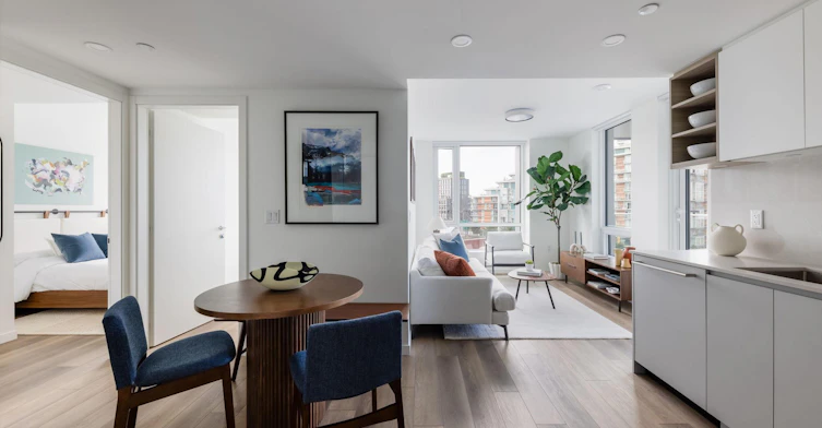 608-1717 Lorne Street, Vancouver, BC, V5T 0L7 - 4