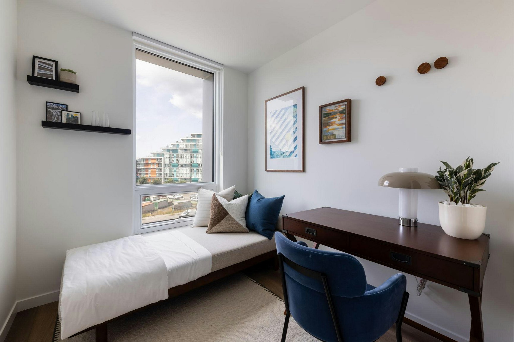 608-1717 Lorne Street, Vancouver, BC, V5T 0L7 - 10