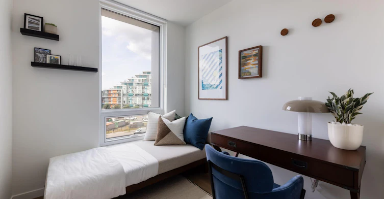 608-1717 Lorne Street, Vancouver, BC, V5T 0L7 - 10