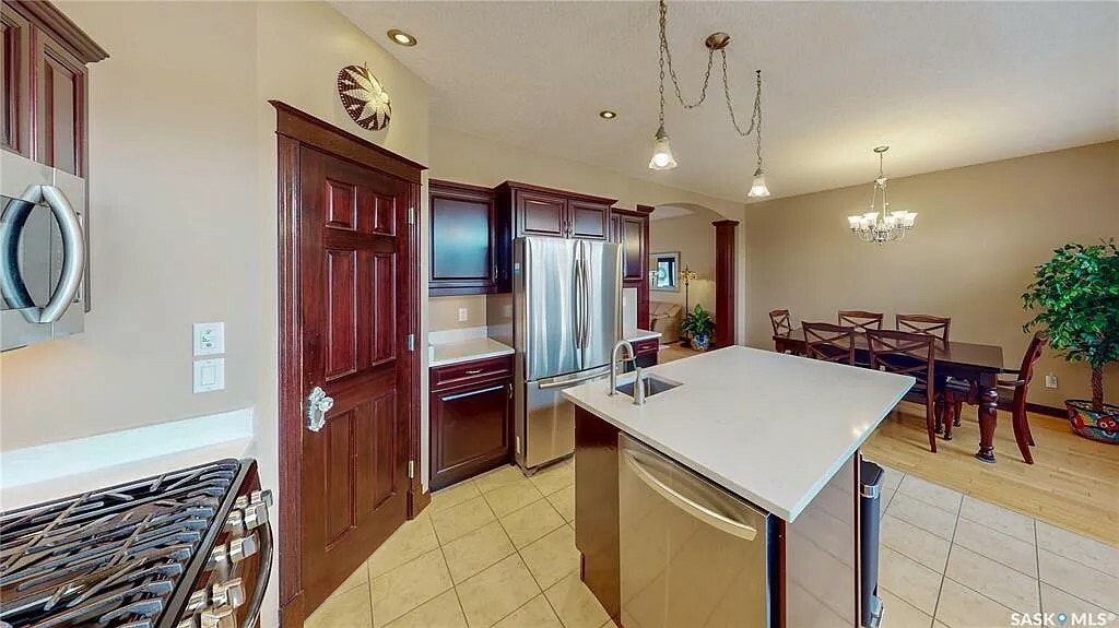 2830 Regina Avenue, Regina, SK, S4S 0G5 - 10