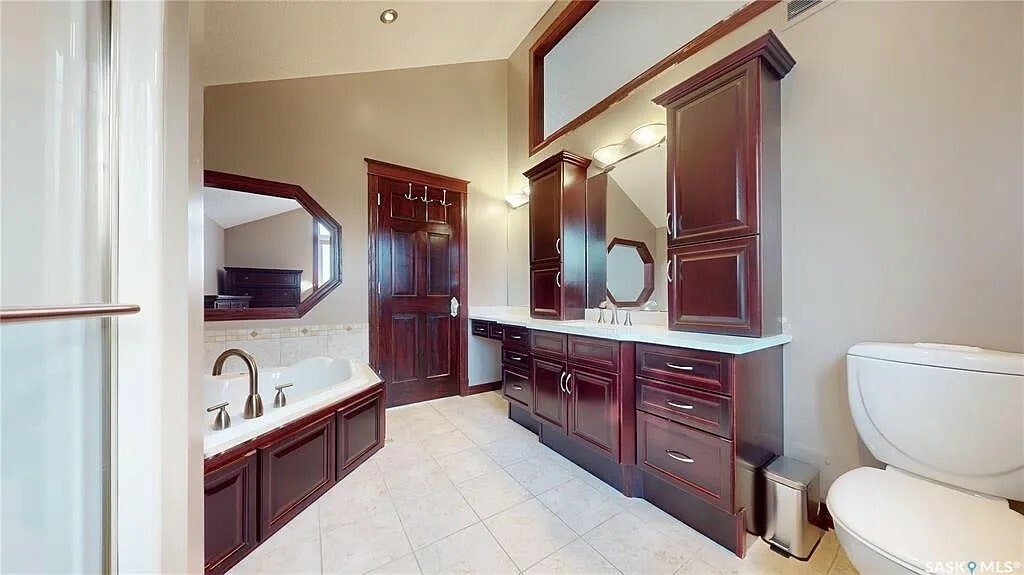 2830 Regina Avenue, Regina, SK, S4S 0G5 - 17