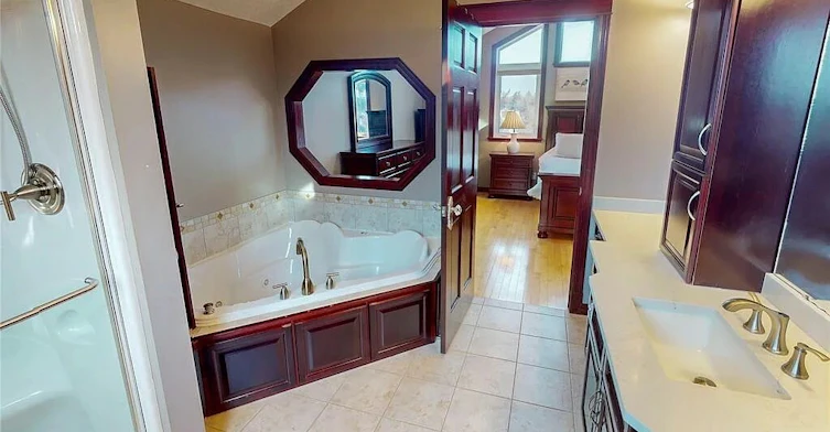 2830 Regina Avenue, Regina, SK, S4S 0G5 - 19