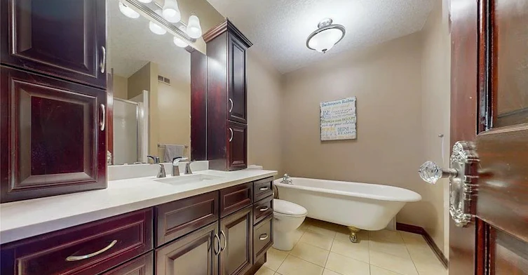 2830 Regina Avenue, Regina, SK, S4S 0G5 - 24