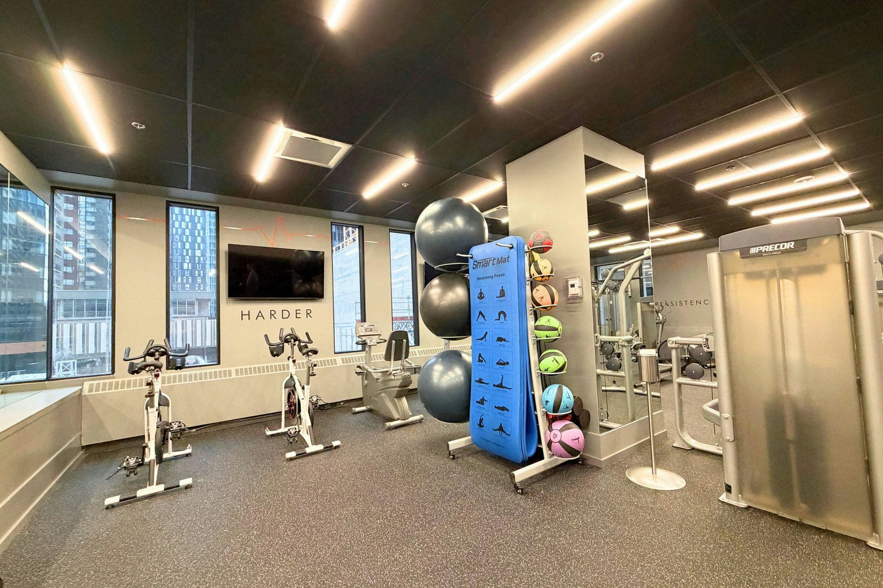 521 3 Avenue Southwest, Calgary, AB, T2P 3T3 - 48