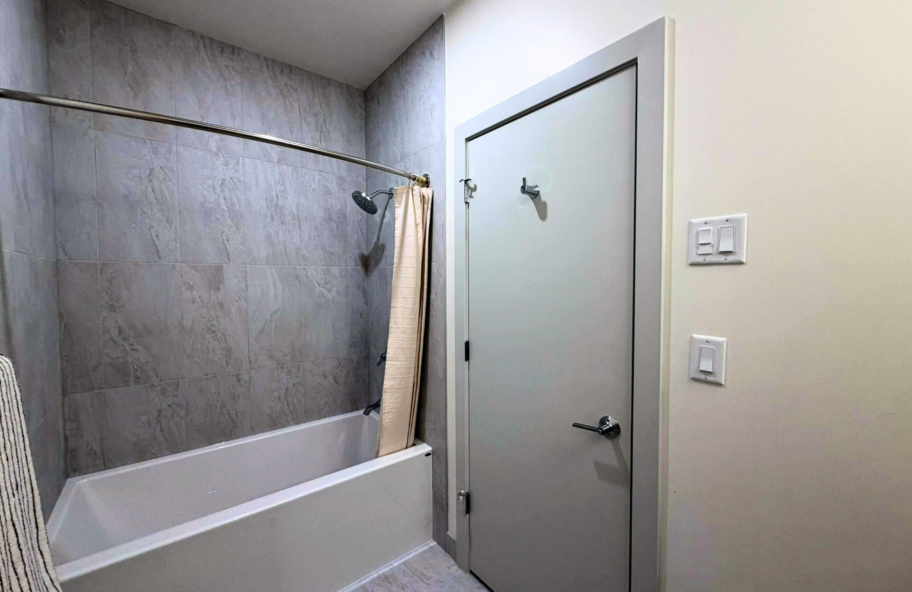 521 3 Avenue Southwest, Calgary, AB, T2P 3T3 - 20