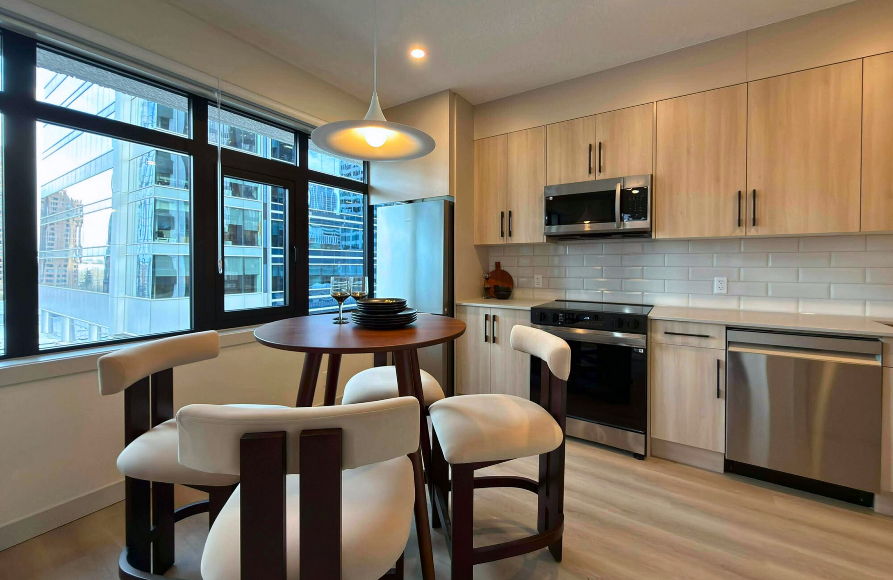 521 3 Avenue Southwest, Calgary, AB, T2P 3T3 - 16