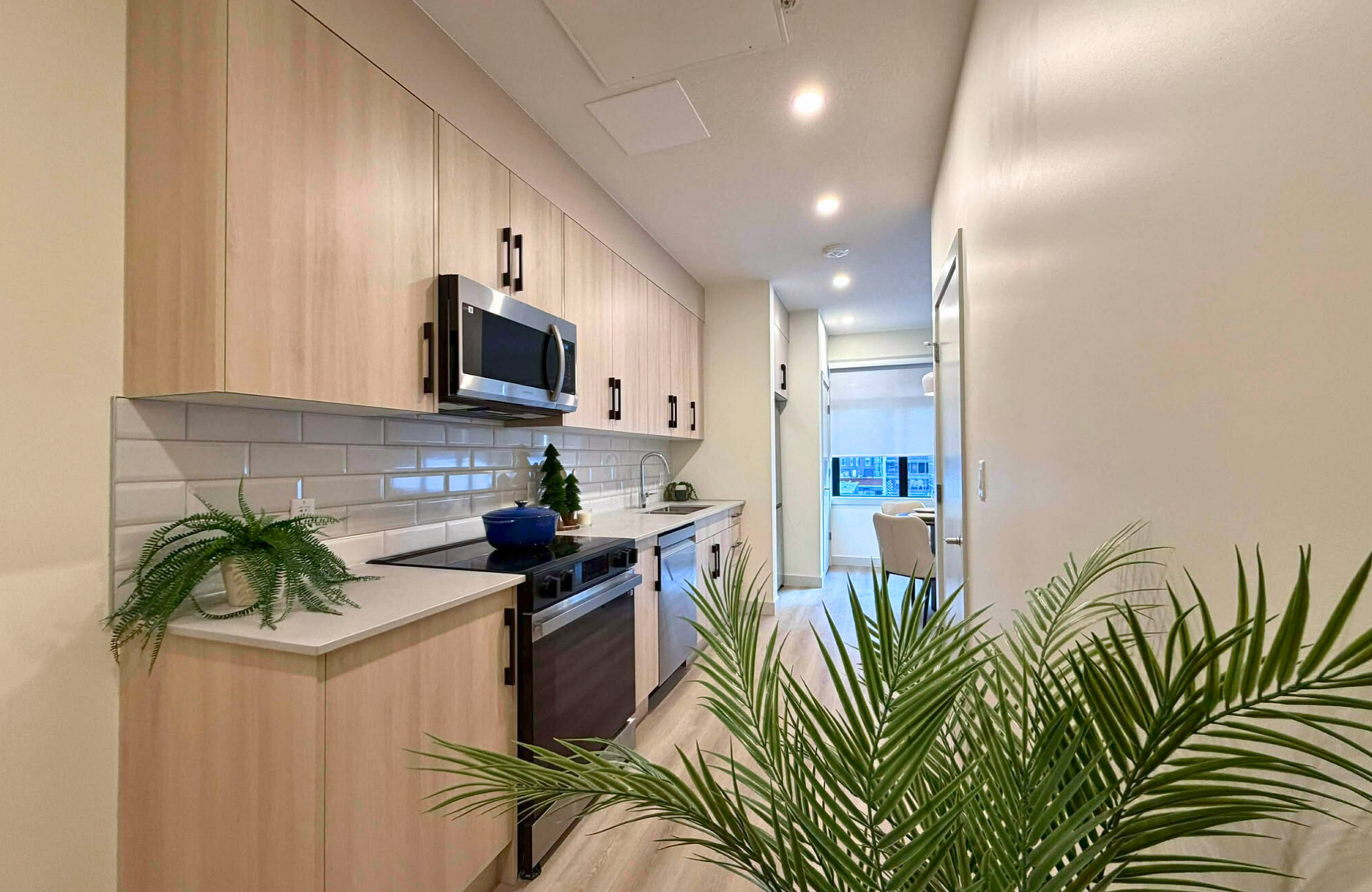 521 3 Avenue Southwest, Calgary, AB, T2P 3T3 - 44