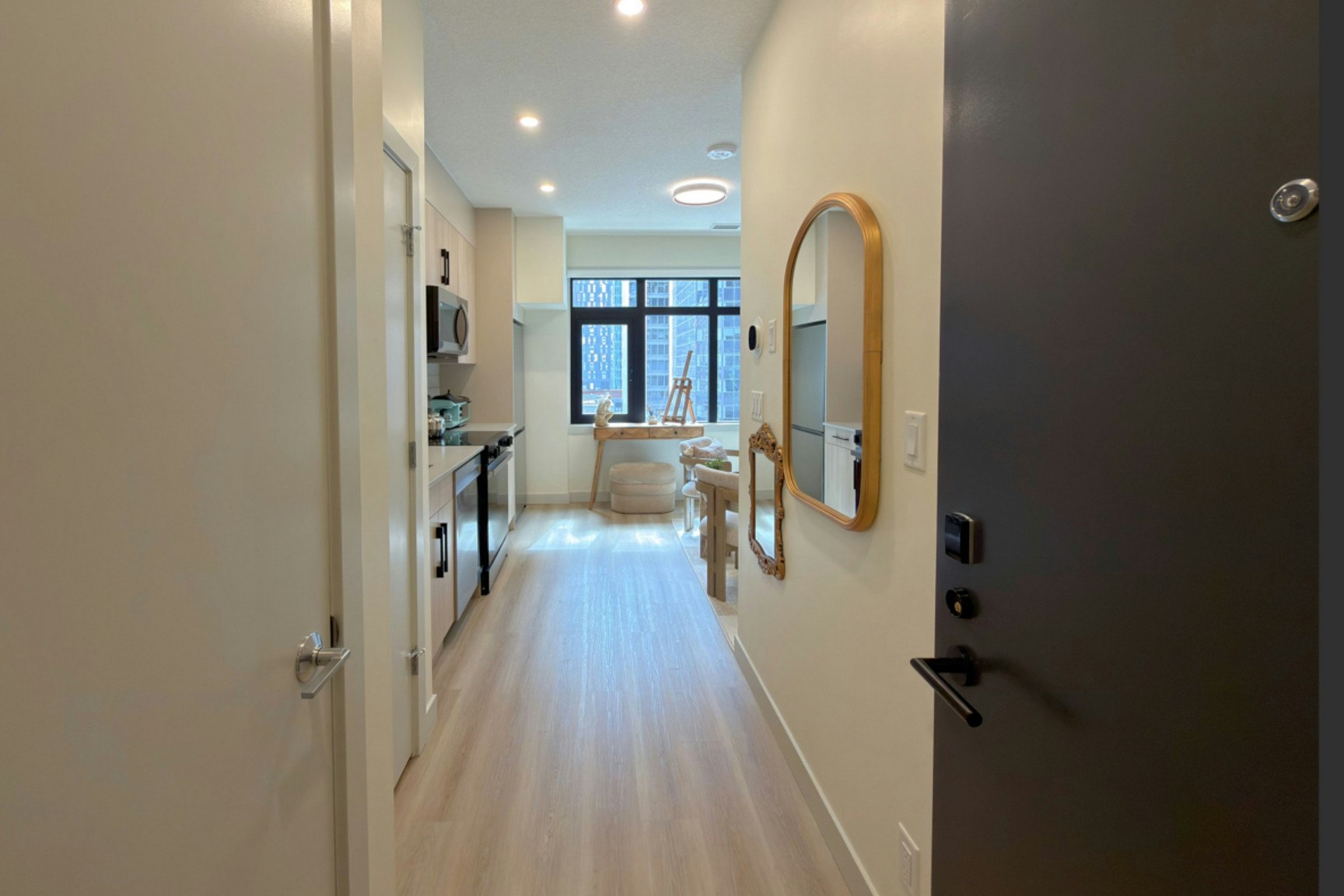 521 3 Avenue Southwest, Calgary, AB, T2P 3T3 - 53